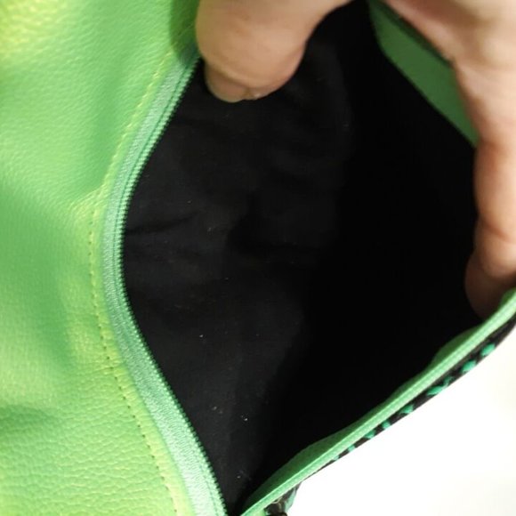 New ROCK N ROLL Vinyl Crossbody Purse Shoulder Bag Black Bright Green Punk Rave - Picture 9 of 10